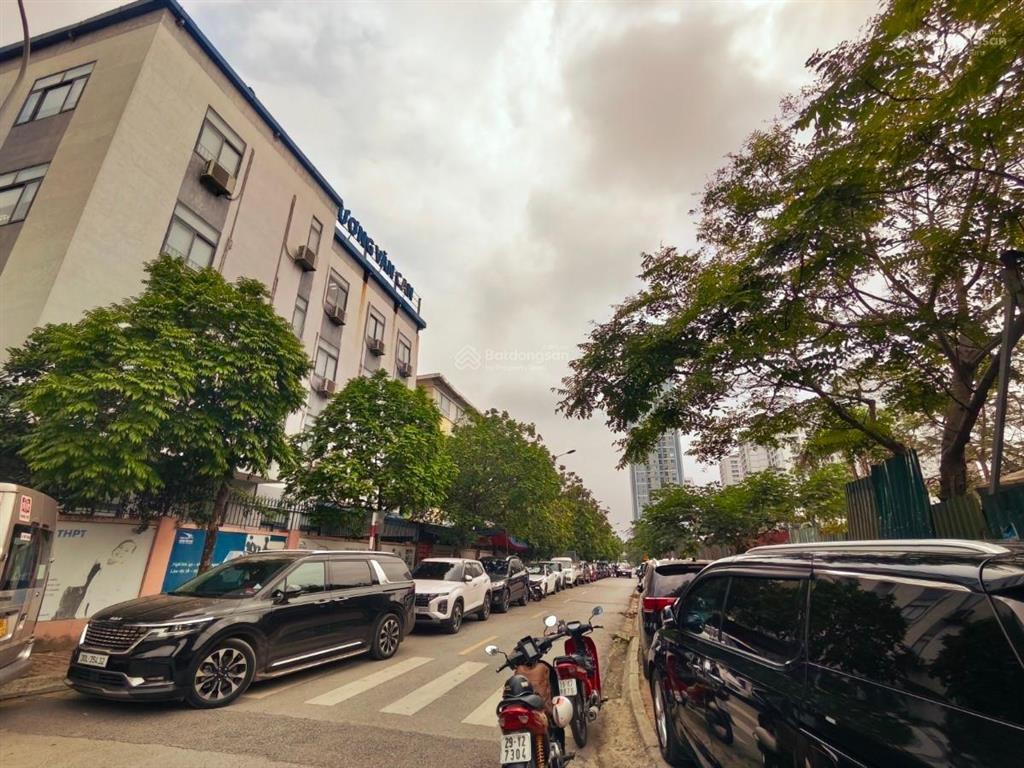 Hàng độc! khu đấu giá nam trung yên dt95m  mt6.5m thông số vàng để ở hoặc làm văn phòng.