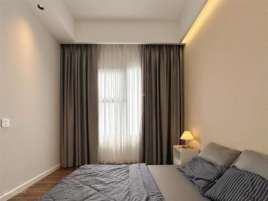 Chính chủ cho thuê c/c dhomme loại 1 phòng ngủ, nhà mới ở liền được. gọi 0931 918 *** xem nhà 24/7.