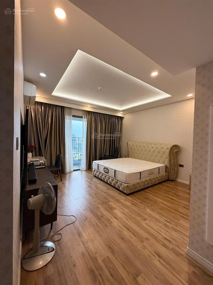 Giá tốt cho thuê c/c quận 6 nội thất đầy đủ 4 phòng ngủ 157,9m2 view đep ở liền gọi 0931 918 ***