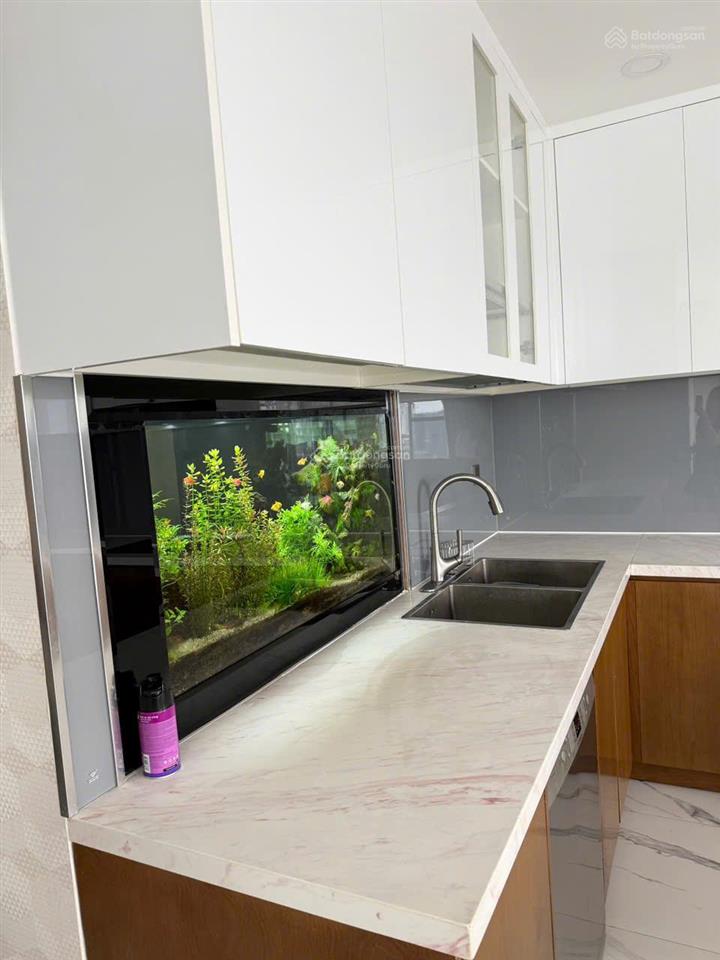 Giá tốt cho thuê c/c quận 6 nội thất đầy đủ 4 phòng ngủ 157,9m2 view đep ở liền gọi 0931 918 ***