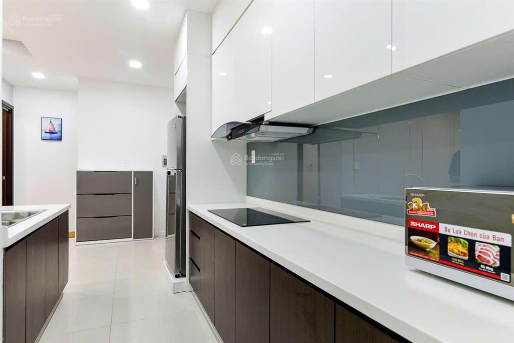 Phòng bql cho thuê c/c xi grand court quận 10 loại 2 phòng ban công view thoáng nhà mới 0931 918 ***