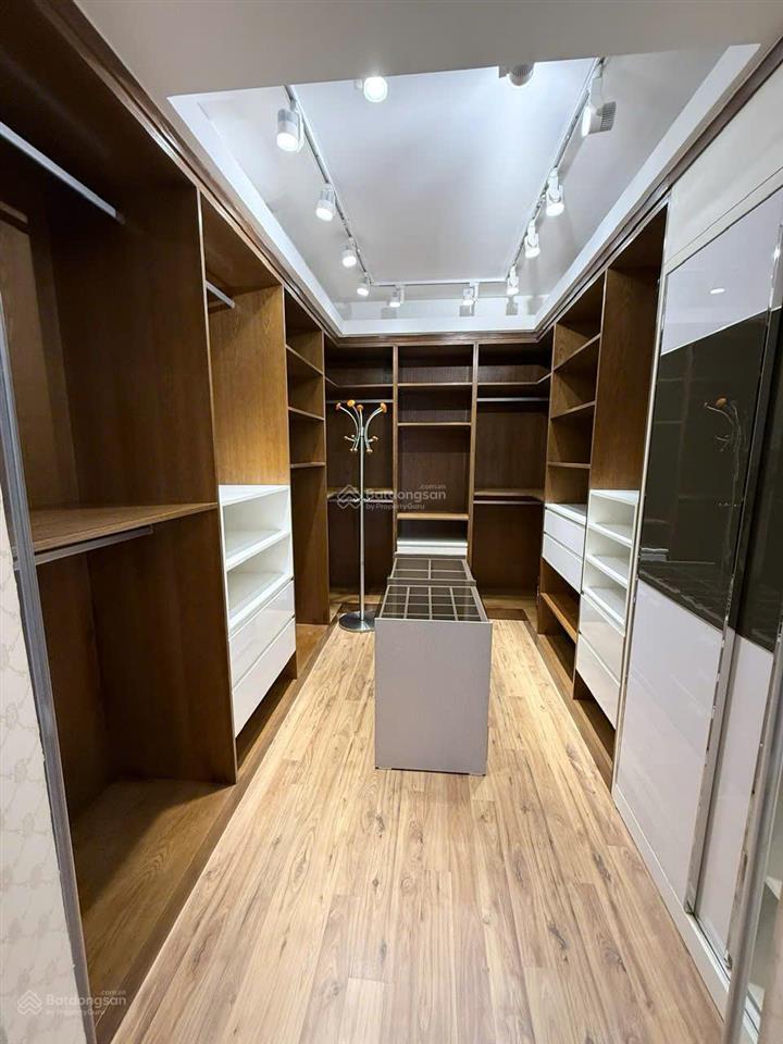 Chung cư quận 11 tân phước plaza lô a 110m2 sổ hồng dòng tiền 20tr/tháng tầng cao gọi 0931 918 ***