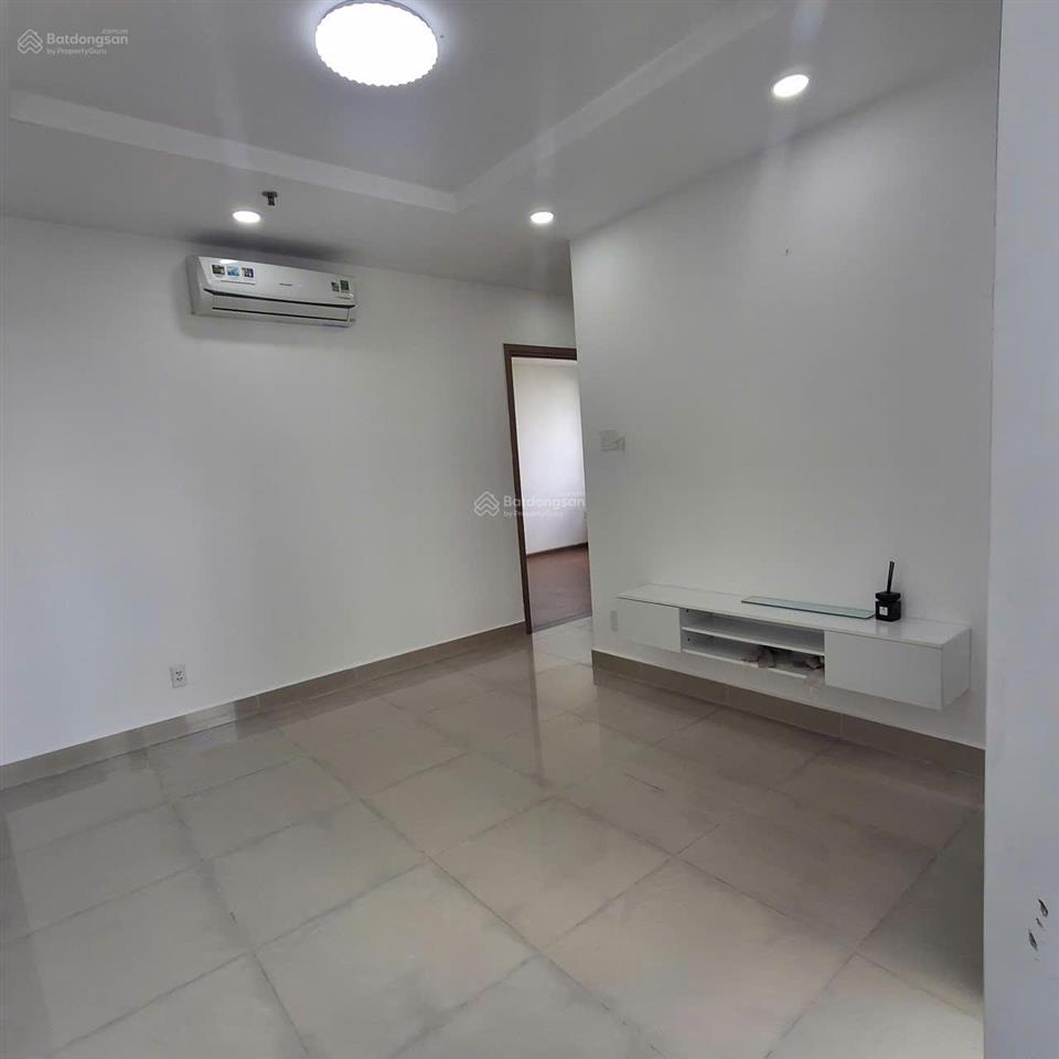 Chủ gửi phòng bql cho thuê c/c him lam quận 6 nội thất đa dạng ban công thoáng gọi 0931 918 ***