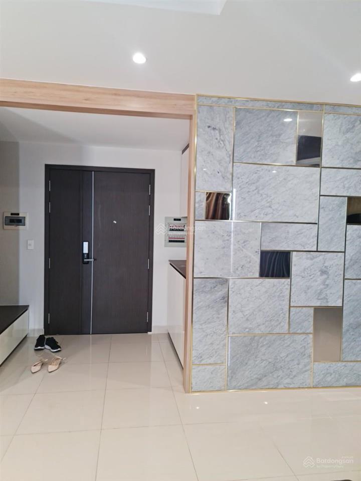 Ngộp bank bán gấp c/c quận 11 có sổ the everrich loại 3 phòng 2 wc tầng cao view đẹp gọi 0931 918 ***