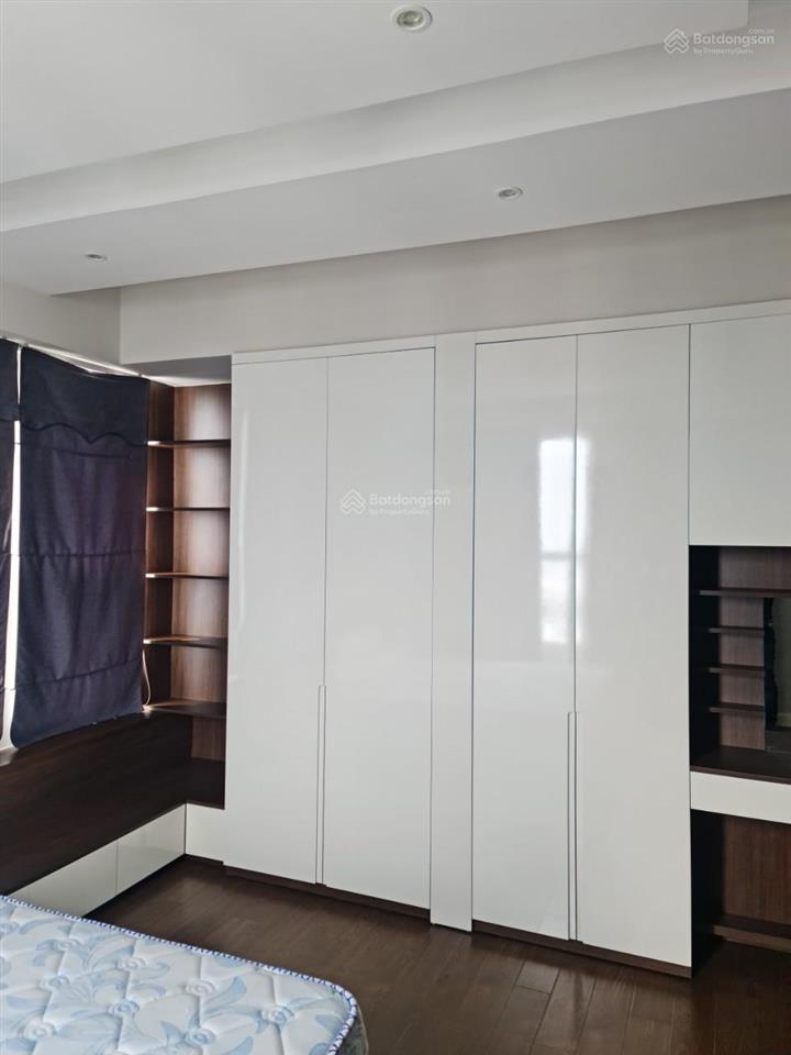 Ngộp bank bán gấp c/c quận 11 có sổ the everrich loại 3 phòng 2 wc tầng cao view đẹp gọi 0931 918 ***