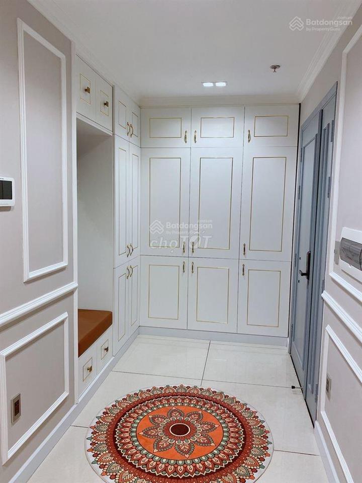 Cho thuê căn hộ viva quận 6 có slot ô tô loại 2 ngủ 2wc nội thất đa dạng gọi 0931 918 *** giao nhà t9