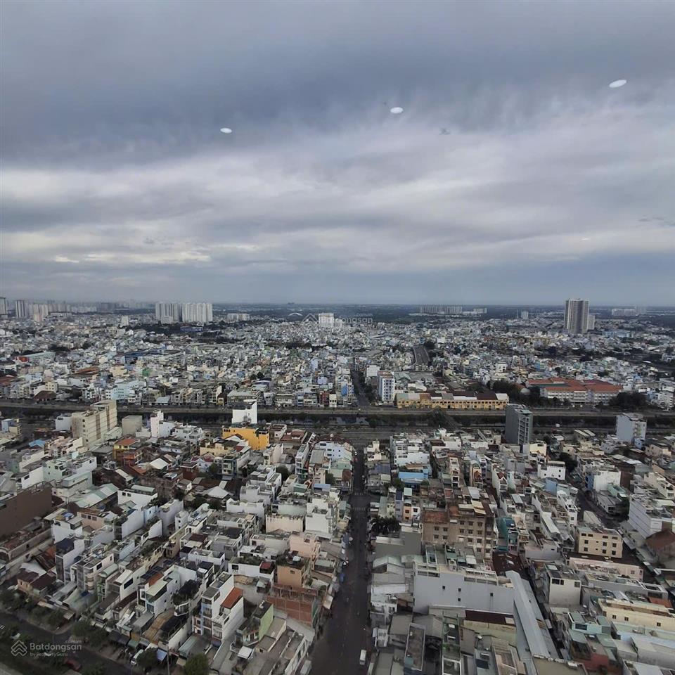 Bán căn hộ penthouse quận 6 lucky palace 4 phòng ngủ tầng cao view triệu đô có sổ gọi 0931 918 ***