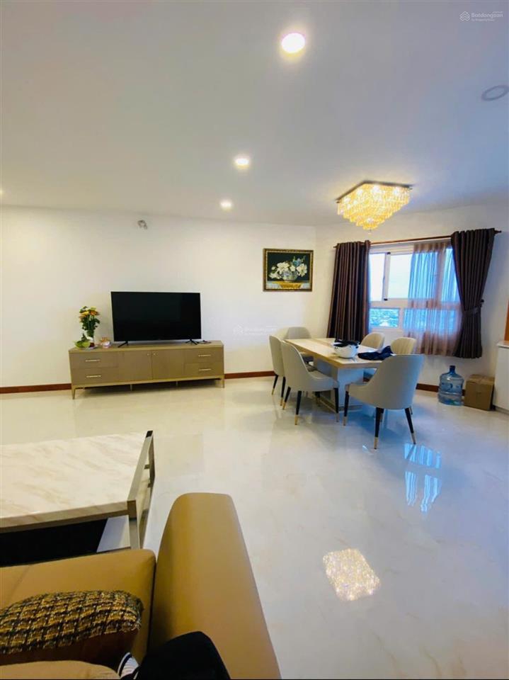 Chính chủ cho thuê cc screc quận 3 loại 3 ngủ ký lâu dài nhà mới ở liền gọi 0931 918 *** xem nhà 24/7