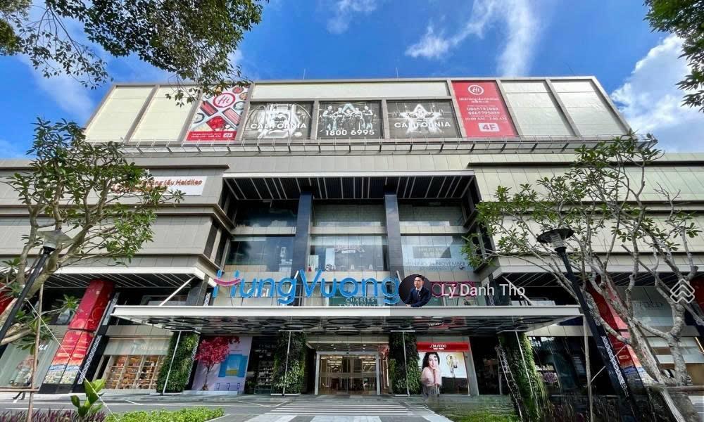 Giảm 500 tr bán gấp căn hộ quận 5 có sổ hồng (hùng vương plaza) loại 3 ngủ hướng mát gọi 0931 918 ***