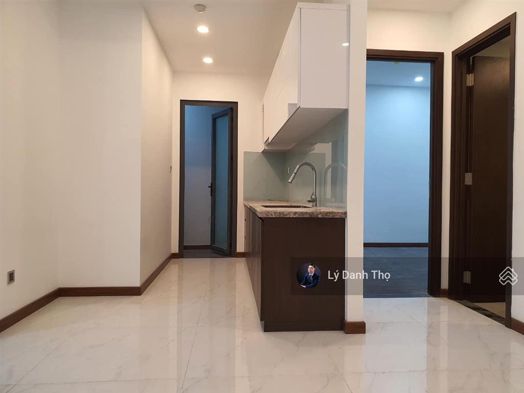 Chính chủ bán căn hộ resgreen (thoại ngọc hầu) 2 phòng có sổ. gọi 0931 918 *** xem nhà 24/7, giá tốt.