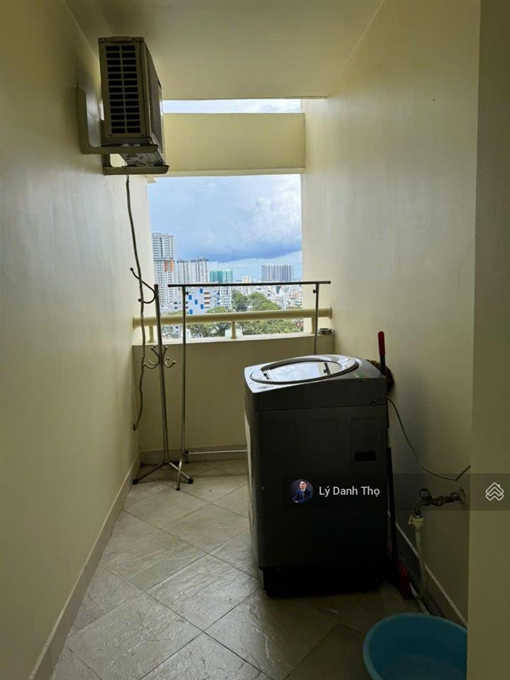 Gấp bán giảm 500 triệu căn hộ quận 5 hùng vương plaza 129,8m² có sổ 3 ngủ 3wc. gọi 0931 918 ***