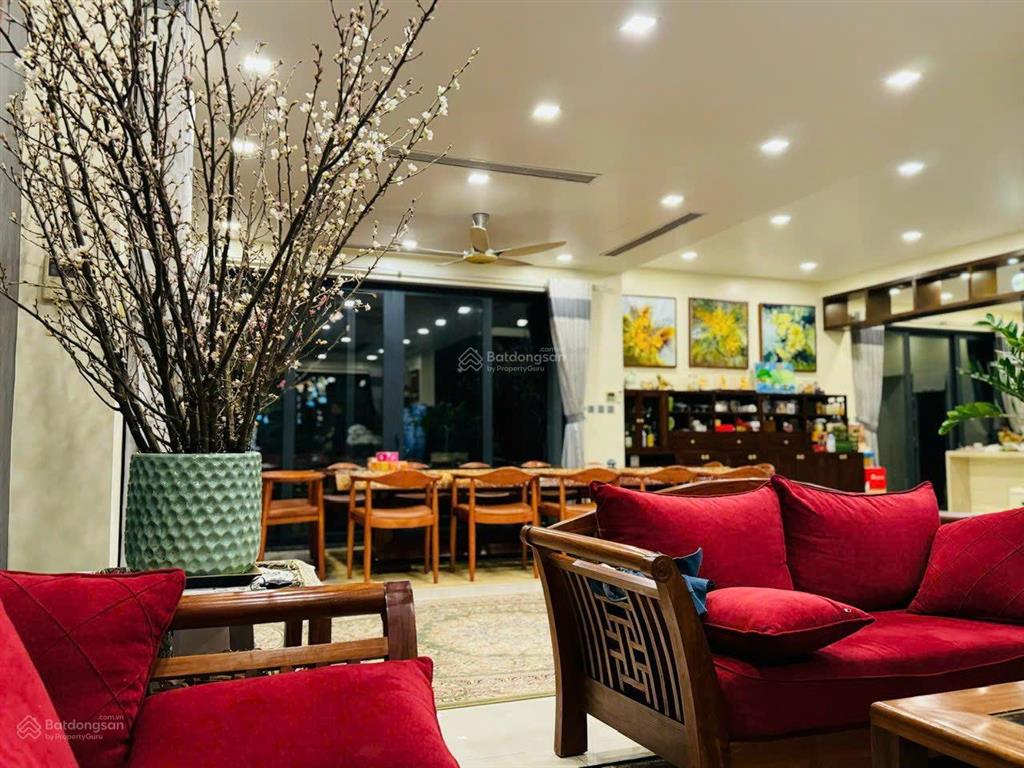 Cần bán gấp  giá tốt (nhà hoàn thiện) biệt thự vườn tùng ecopark