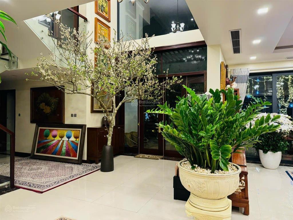 Cần bán gấp  giá tốt (nhà hoàn thiện) biệt thự vườn tùng ecopark