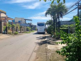 Cần bán gấp nhà vườn 1210m2 (có 200m2 thổ cư)gần hồ trị an thuộc la ngà, định quán. chỉ cần 600tr