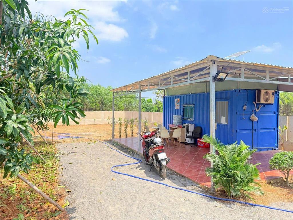 Đất vườn gần hồ trị an giá 400 triệu ( giá 100%). về tp.hcm chỉ 50km, về biên hòa chỉ 25km