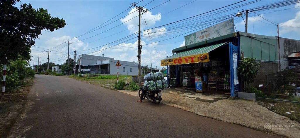 Đất thổ cư gần ngã tư dầu giây 161m2  mặt tiền đường nhựa ngay trường tiểu học  chỉ 1 tỷ 3