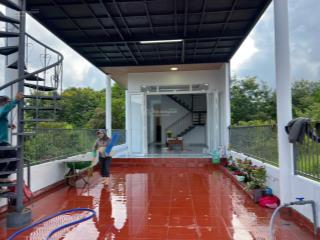 Nhà 2 tầng lộc thành thiết kế hiện đại