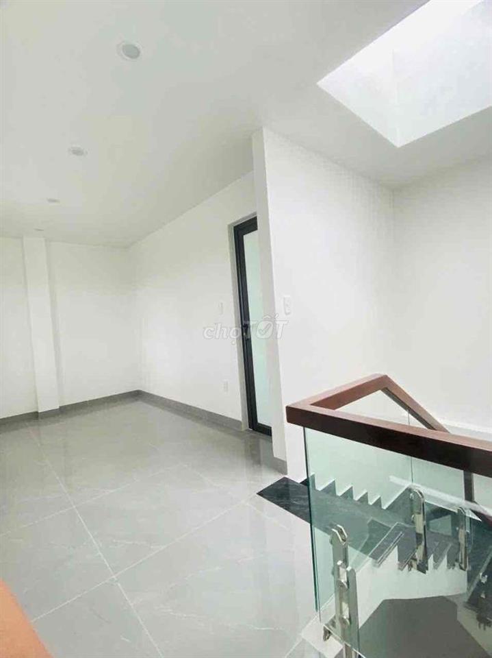 nhà xây mới 4 tầng 229 miếu hai xã