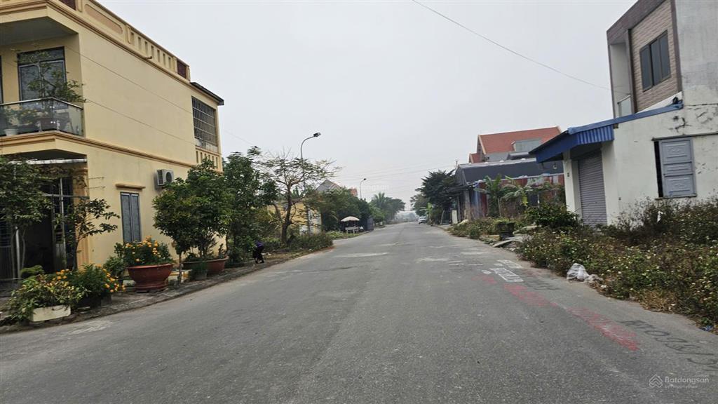 Bán đất 180m2 trục chính tđc đặng cương, an dương  giá 28 tr/m2