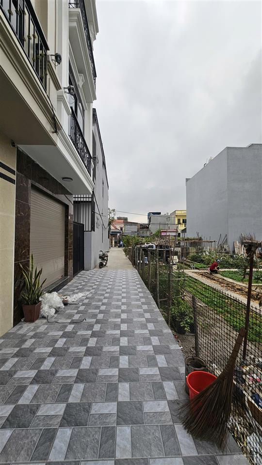 Bán lô đất 81m2 tuyến 2 cam lộ, hồng bàng, hải phòng  giá 2,3 tỷ
