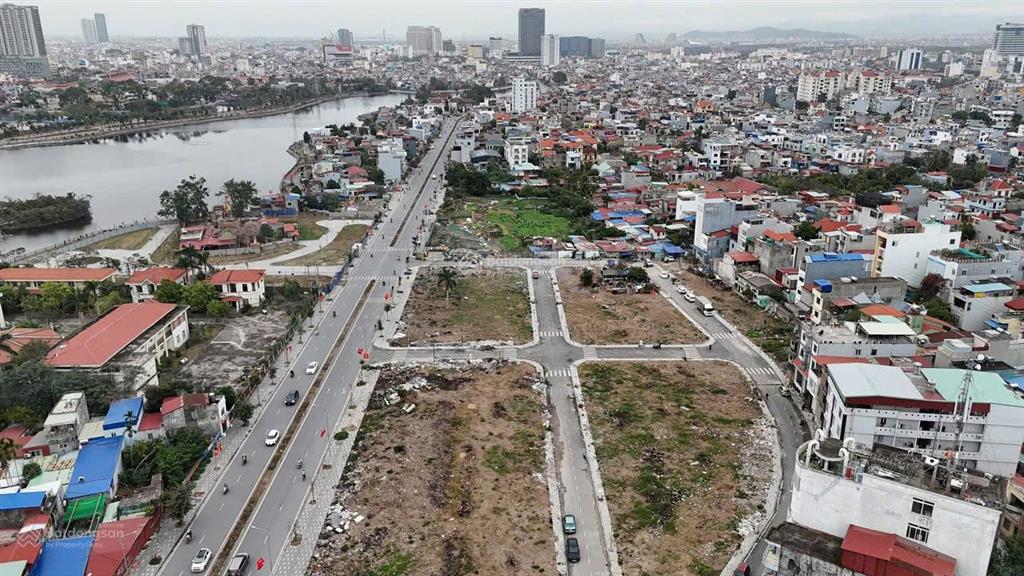 Bán đất 100m2 mặt đường lê quang đạo, gia viên, hải phòng