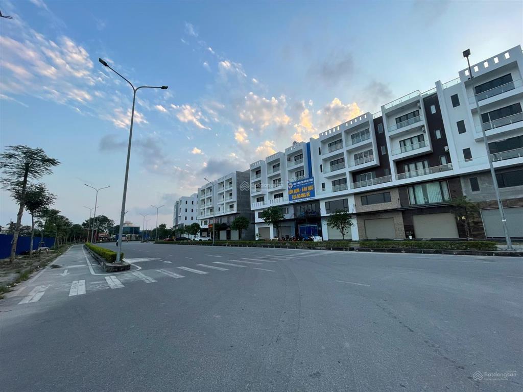 Shophouse 5 tầng 2 mặt tiền trước sau himlam hùng vương, hồng bàng
