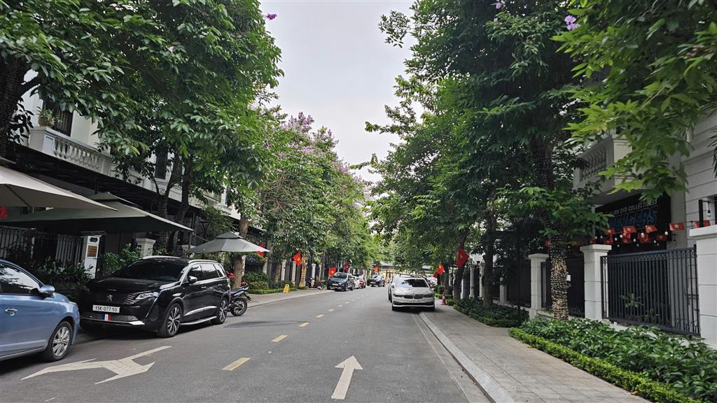 Cần bán căn thô SL 142,3m2 Manhattan, Vin Thượng Lý, Hồng Bàng