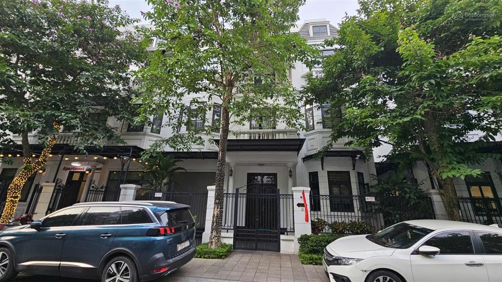 Cần bán căn thô sl 142,3m2 manhattan, vin thượng lý, hồng bàng