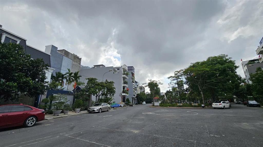 Bán lô đất 100m² mặt vườn hoa kđt sau quận ủy hồng bàng