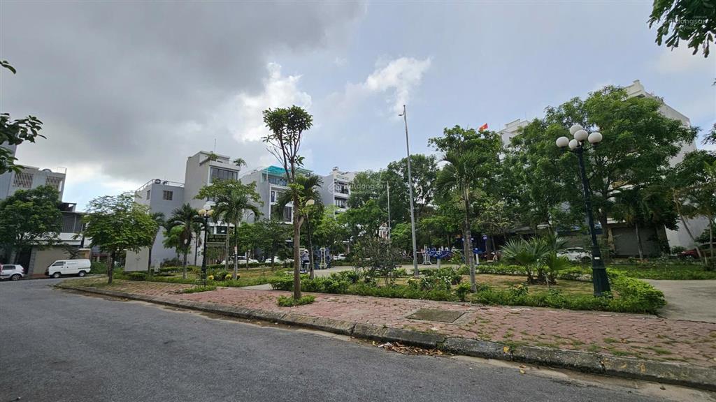 Bán lô đất 100m² mặt vườn hoa kđt sau quận ủy hồng bàng
