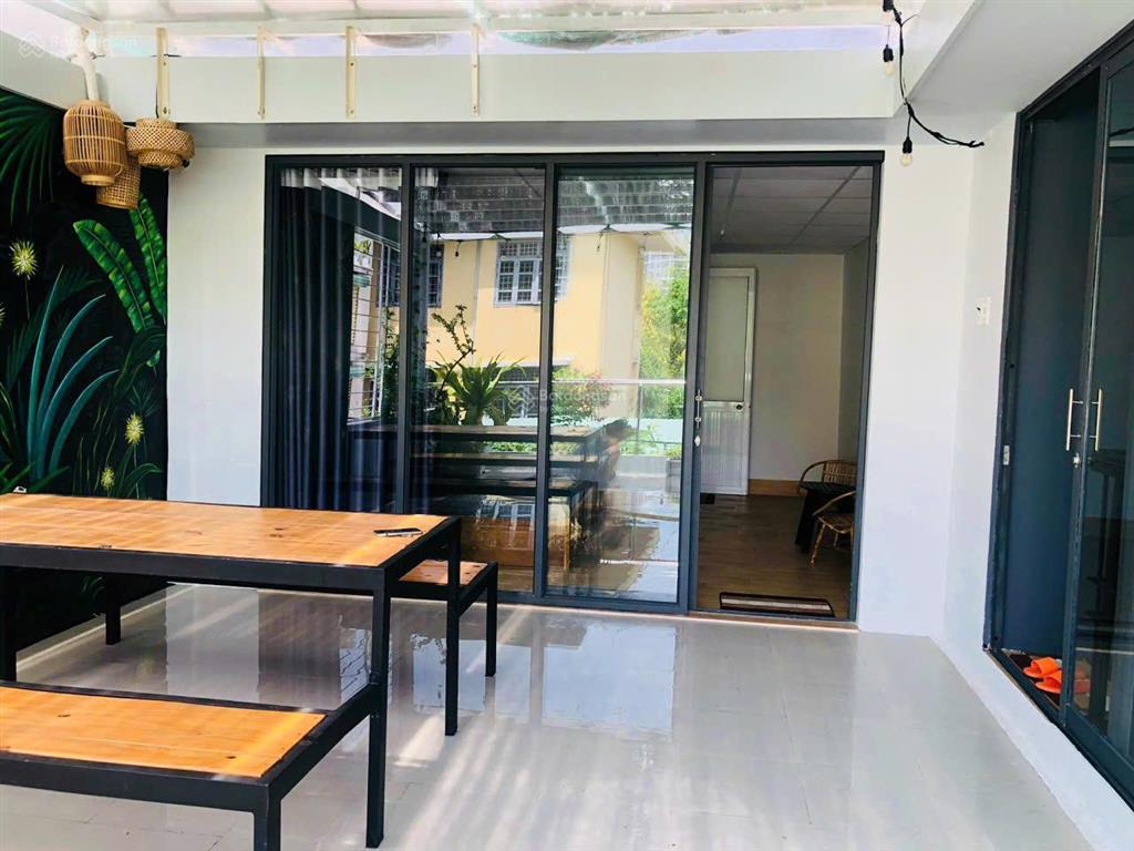 Bán nhà đẹp view biển chỉ 3 phút đi bộ ra biển quy nhơn