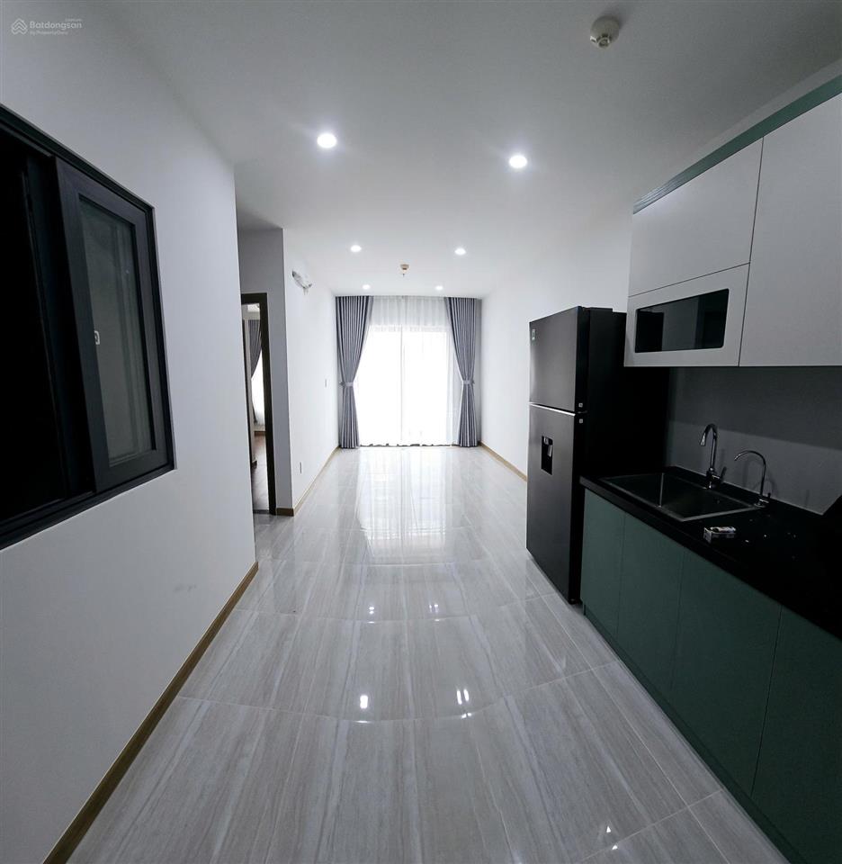 2,22 tỷ cho căn 2pn 2wc bcons city  tháp green topaz. tt 460 triệu nhận nhà. tặng thêm nội thất