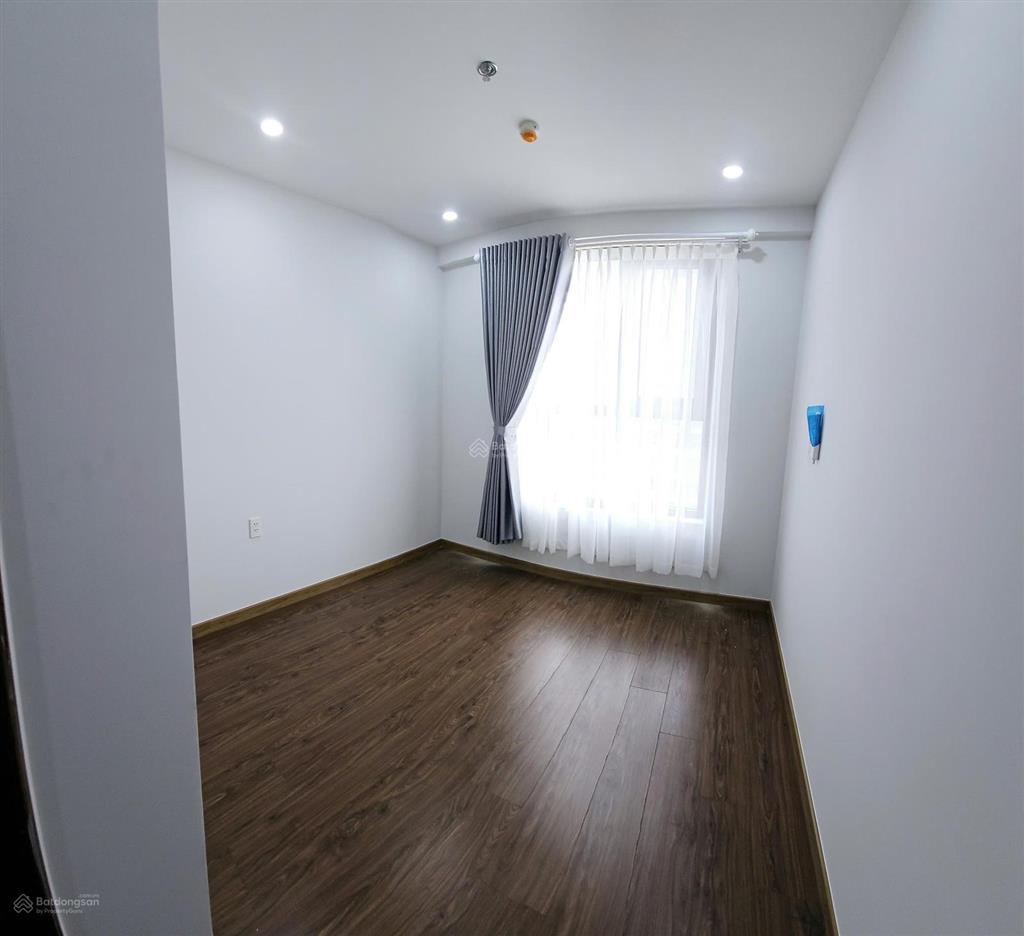 2,22 tỷ cho căn 2pn 2wc bcons city  tháp green topaz. tt 460 triệu nhận nhà. tặng thêm nội thất