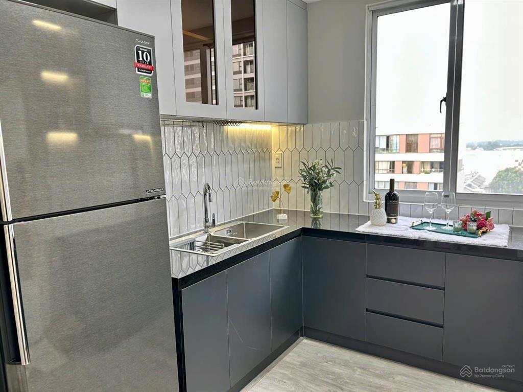 Căn hộ cảnh viên 3 ,124m² , full nội thất đẹp, view thoáng, giá chỉ 23tr/tháng , cạnh công viên lớn