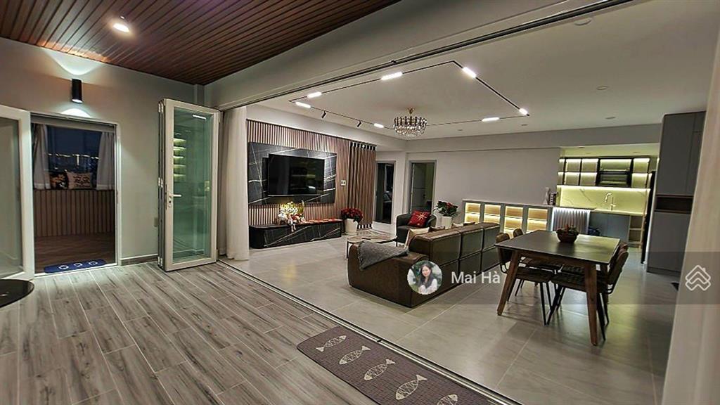 Cho thuê cc garden court 2, q7 giá tốt, 30 triệu, 136m2, view sông thoáng mát