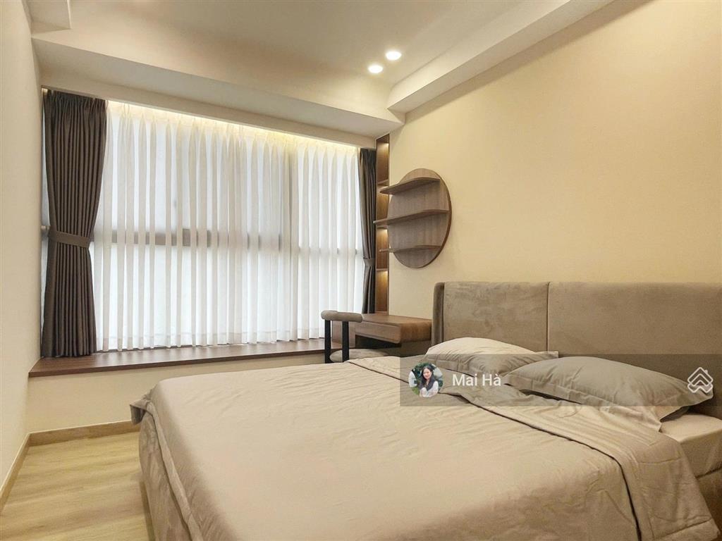 Cho thuê gấp căn hộ 1pn, 52m2 tại the aurora phú mỹ hưng, 25 triệu vnd, nhà mới 100%, view biệt thự