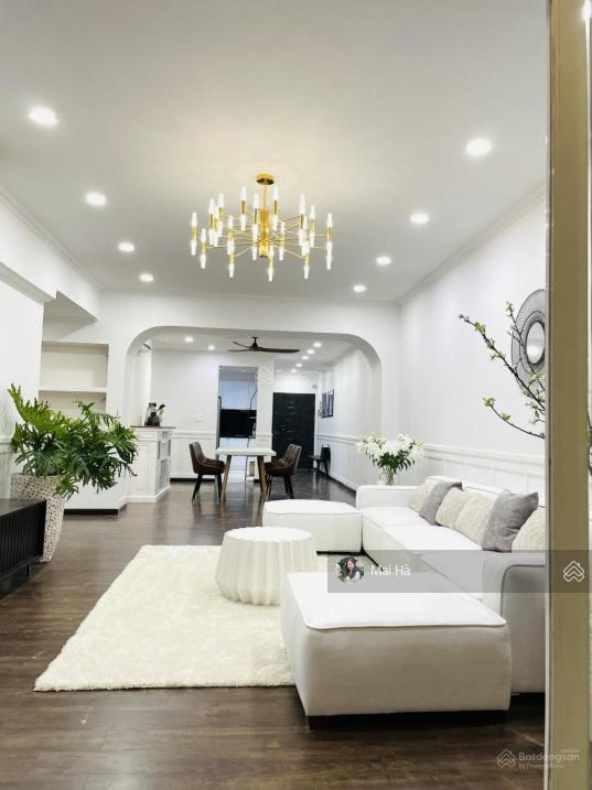 Gấp cc garden court 2, 3pn, 2wc, 143m2, giá 30tr/tháng,nội thất đẹp lầu cao ban công dài thoáng mát