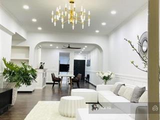 Gấp cc garden court 2, 3pn, 2wc, 143m2, giá 30tr/tháng,nội thất đẹp lầu cao ban công dài thoáng mát