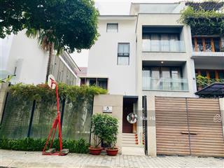 Cho thuê biệt thự phú mỹ vạn phát hưng nhà mới đẹp lung linh như hình , xem nhà dễ