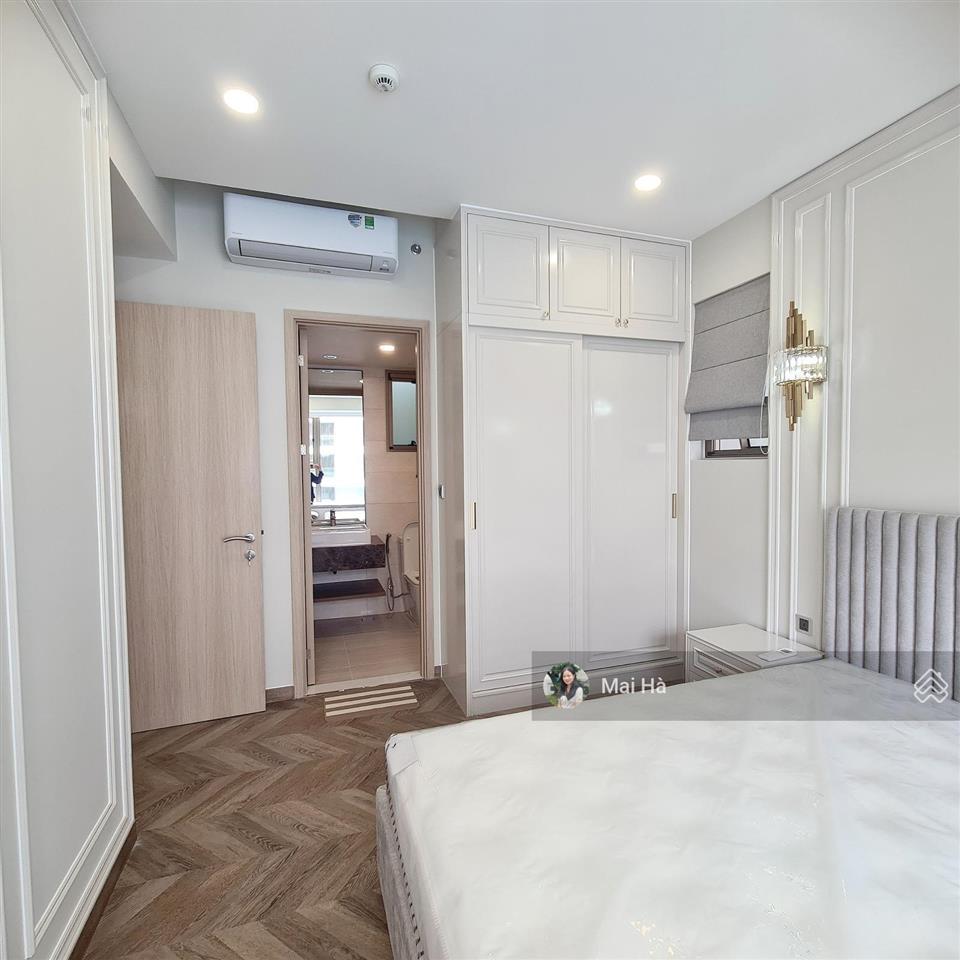Cho thuê gấp midtown 2pn, căn góc, 86m2, giá 25tr/tháng, nhà full nội thất cao cấp. dọn vào ở liền