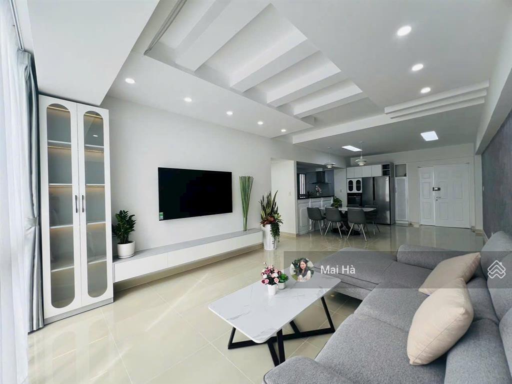 Ch grand view 120m nhà đẹp, view thoáng, nội thất mới chỉ 25tr/tháng