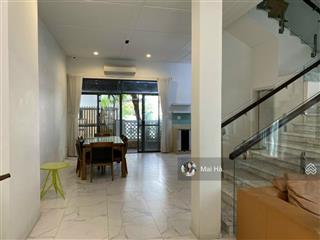 Cho thuê gấp biệt thự mỹ giang, 45 triệu, 200m2, 4pn, 4wc, nhà mới sửa lại, căn góc