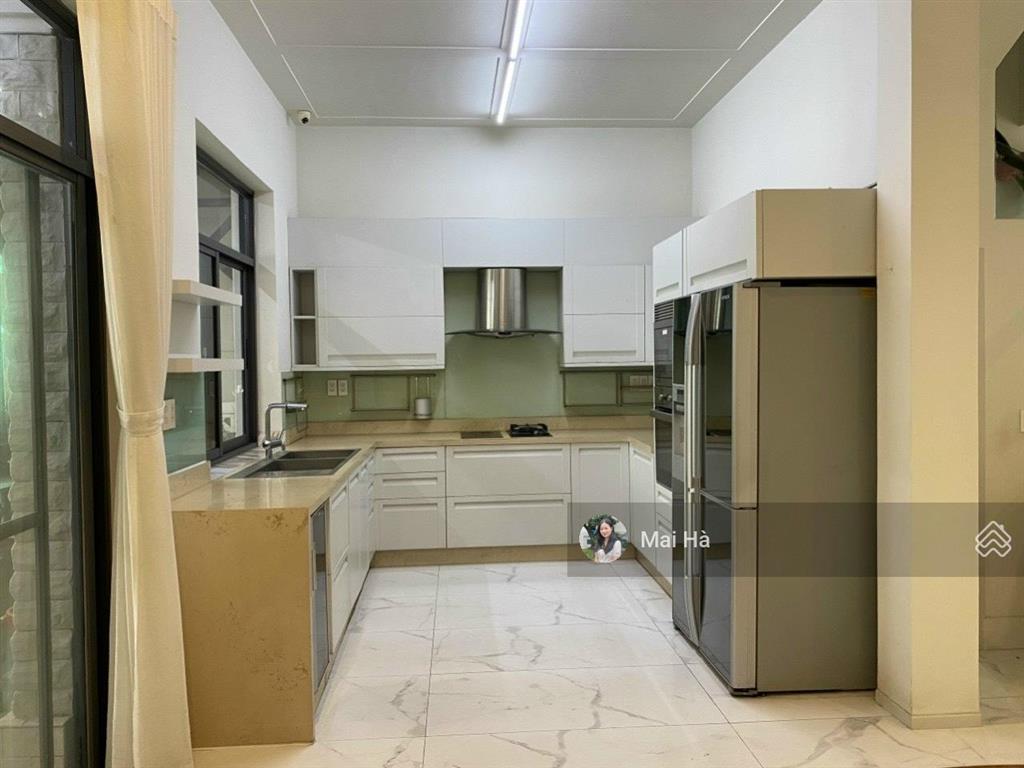 Cho thuê gấp biệt thự mỹ giang, 45 triệu, 200m2, 4pn, 4wc, nhà mới sửa lại, căn góc