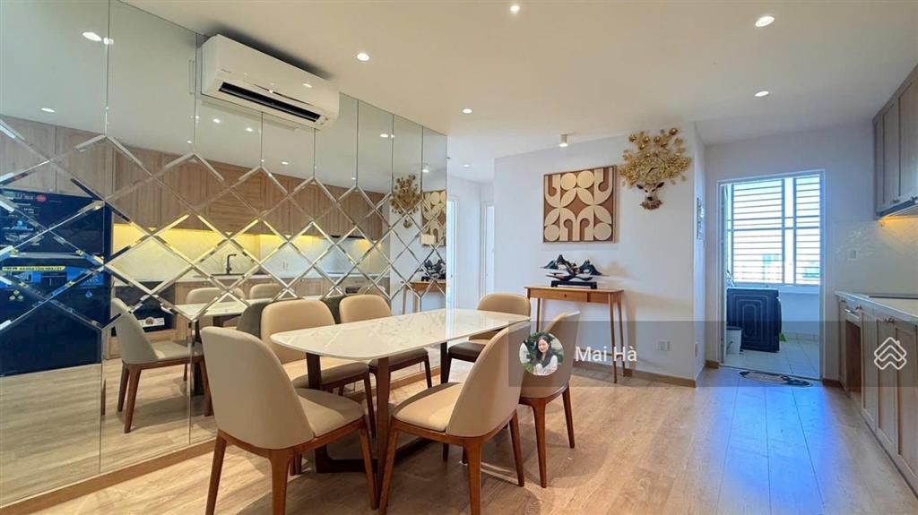 Giá 32tr/tháng  cho thuê gấp ch grand view a 118m2, lầu cao thoáng mát, nội thất đẹp