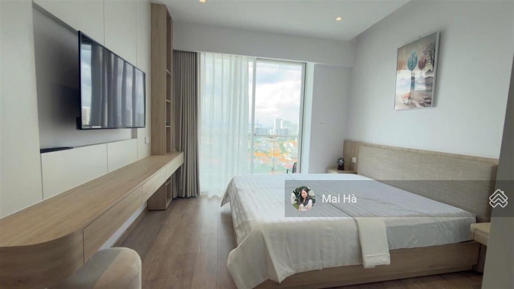 Giá 32tr/tháng  cho thuê gấp ch grand view a 118m2, lầu cao thoáng mát, nội thất đẹp