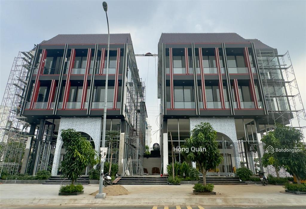 Cho thuê nhà riêng đẹp ở thạnh mỹ lợi, dt sàn 991 m2.  quân 0901 380 ***