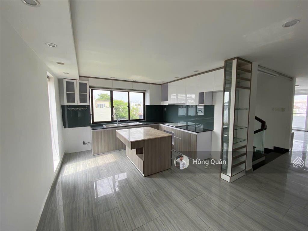 Cho thuê nhà mặt tiền trương văn bang dt 8x20m hầm 4 tầng .chỉ 65tr/th.quân 0901 380 ***