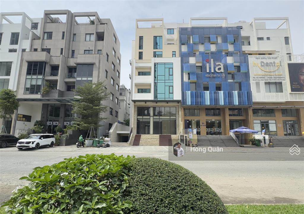 Cho thuê tòa nhà mặt tiền bát nàn, hầm  7 tầng. giá 155tr/th. quân 0901 380 ***