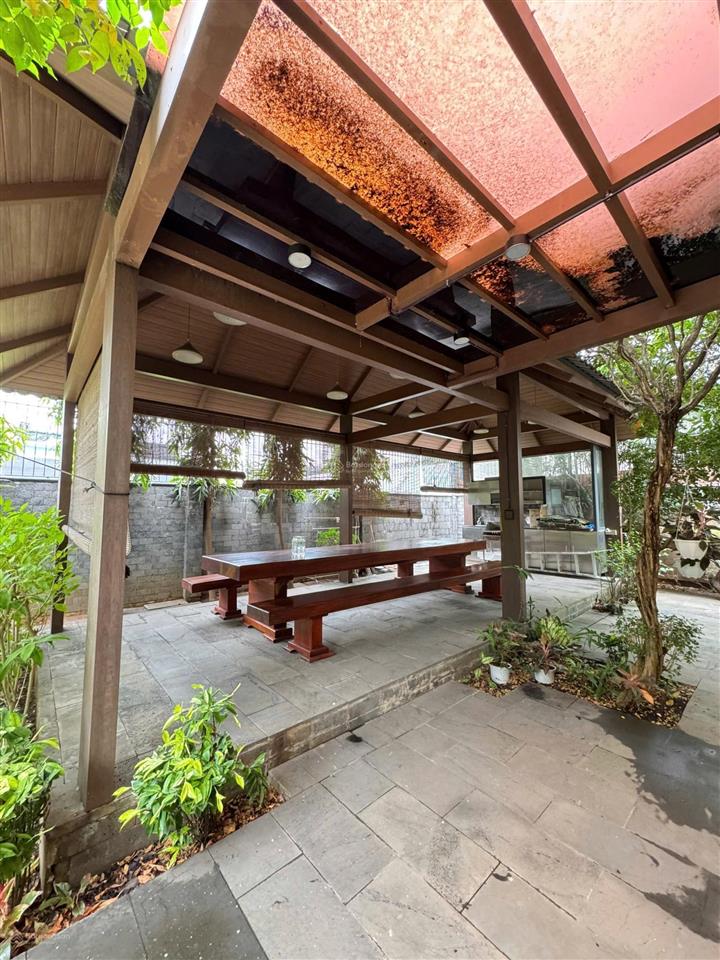 Cho thuê biệt thự sân vườn thạnh mỹ lợi, 400m²  hầm, 4 tầng. giá 95tr/th. quân 0901 380 ***