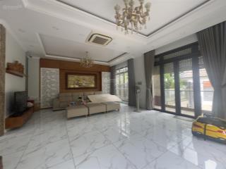 Cho thuê biệt thự thạnh mỹ lợi, dt 10x20m, hầm, trệt 3 lầu 5 phòng, giá 80tr/th.  quân 0901 380 ***